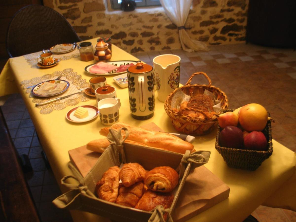 4 Collines Bed & Breakfast Hagnicourt Exterior photo